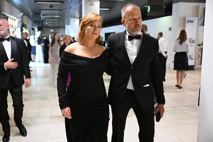 Lenka Krobotová s manželem.