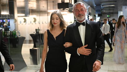 FOTO: Jiří Dvořák s novou partnerkou.