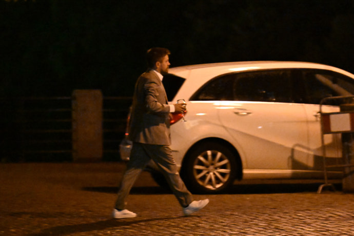 Jiří Mádl šel vyzvednout pizzy.