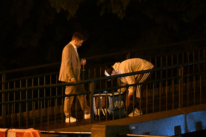 Jiří Mádl čekal na pizzy od donáškové služby.