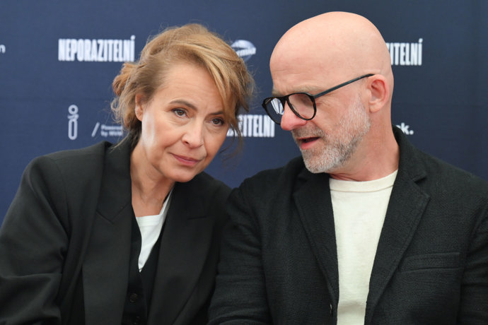 Herci Hynek Čermák a Lenka Vlasáková.