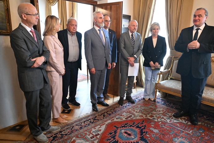 Eva Pavlová a Petr Pavel se zúčastnili jednání o problematice rakoviny slinivky.