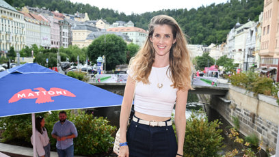 FOTO: Jana Bernášková na tiskovce k novému filmu Neporazitelní.