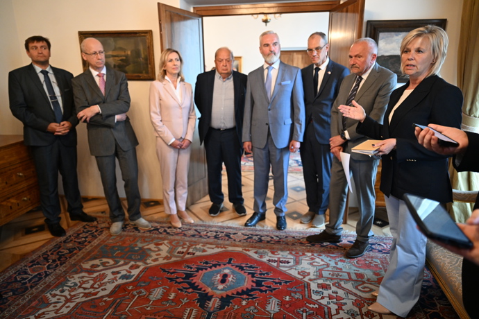 Eva Pavlová a Petr Pavel se zúčastnili jednání o problematice rakoviny slinivky.
