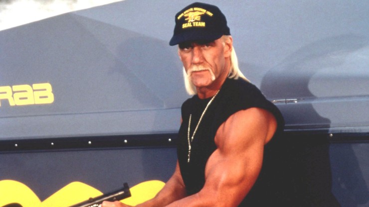 Hulk Hogan podstoupil přes 25 operací.