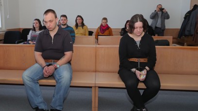 FOTO: Manželé Janákovi vraždili kvůli dluhům.