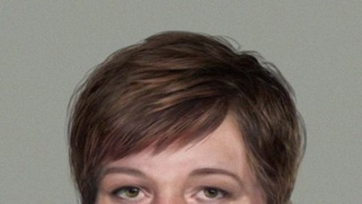FOTO: Portrét Amy Bradley, podle kterého ji lze poznat.