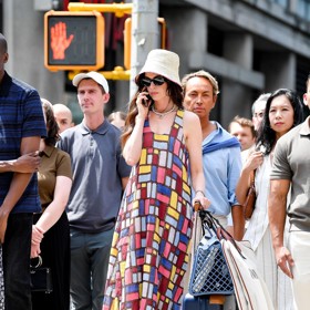 Bude mít Andrea Sachs v druhém díle styl, nebo se módně vrátí v čase do dob, kdy ještě neprošla Runwayem?