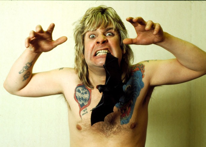 Ozzy Osbourne ukousl hlavu netopýrovi. 