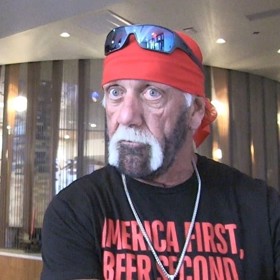 Hulk Hogan byl legendární wrestler. 