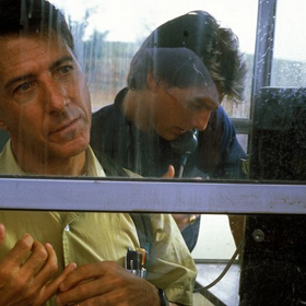 Rain Man: Charlie právě zjistil, že jeho bratr Raymond je autista...