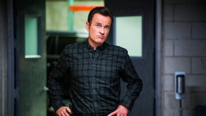 FOTO: Julian McMahon v seriálu FBI