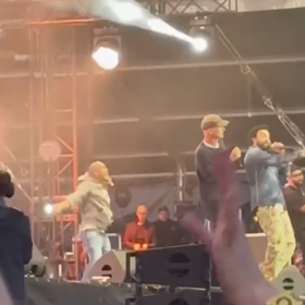 Shaggy překvapil diváky a Sting všechno dotáhl do dokonalosti.
