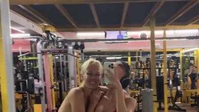 FOTO: Patnáctiletá Salma Hájek se pyšní skvělou postavou.