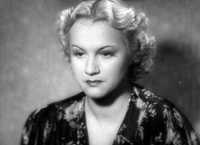 Adina Mandlová si láskou zničila kariéru.