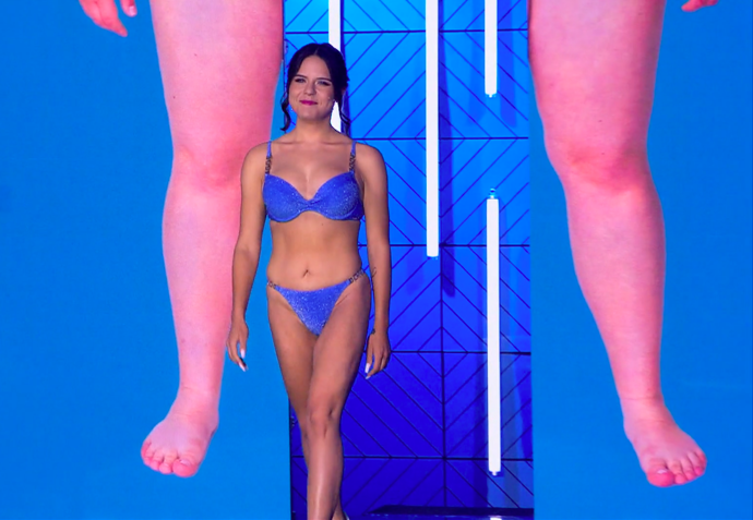 Vanesa se ukázala v plavkách.