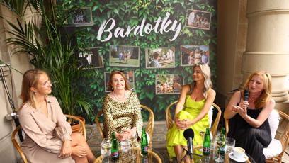 FOTO: Eva Holubová a Pavlína Pořízková na představení filmu Bardotky.