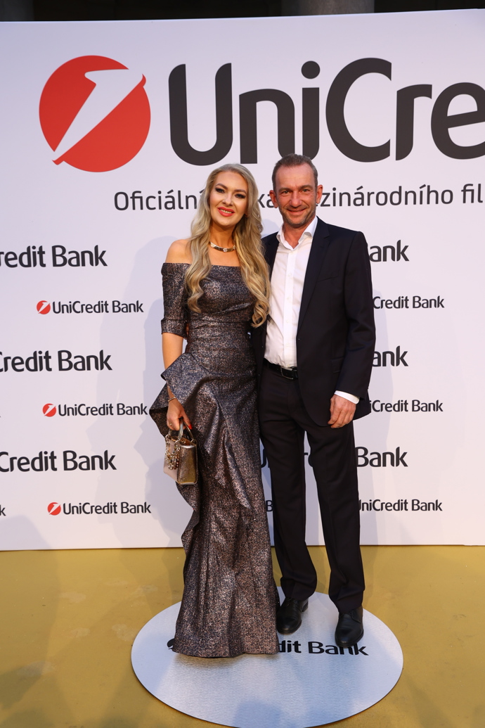 Lenka Graf na UniCredit party.