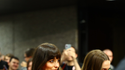FOTO: Dakotu přivítaly masy fanoušků.