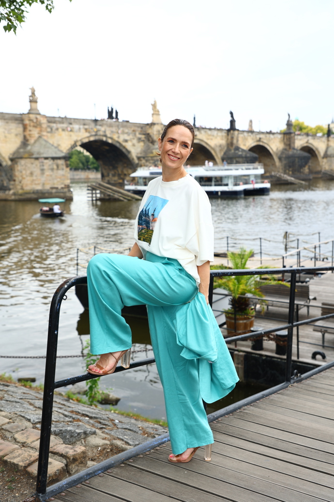 Tereza Kostková zvládla focení s úsměvem na tváři.