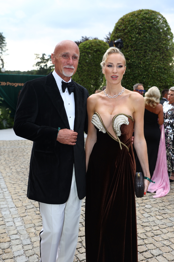 Richard Chlada po boku své krásky Anny-Marie Kánské.