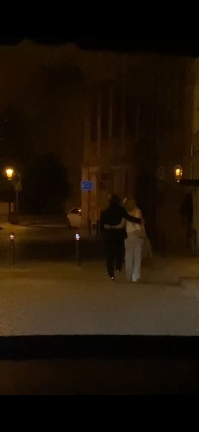 Dvojice se k sobě měla.