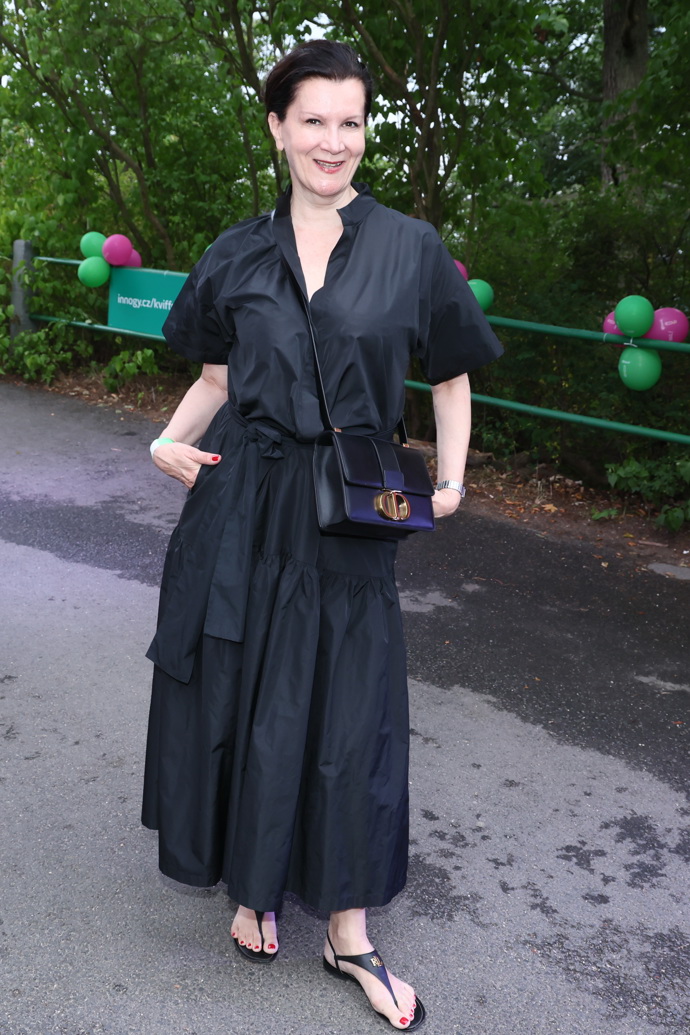 A po modelu od značky Dior sáhla i další módní návrhářka Tatiana Kovaříková.