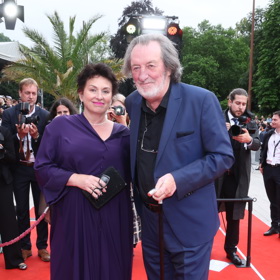 Na červeném koberci je ostatně Bolek Polívka jako doma. 