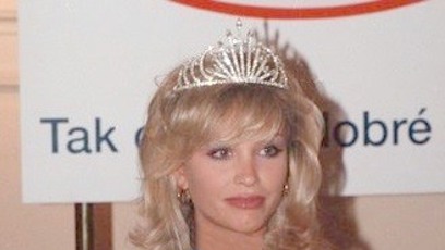 FOTO: Lenka Běličková měla vyskočit z hotelu v Karlových Varech.