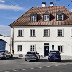 Restaurace Kafe u Žlabu.