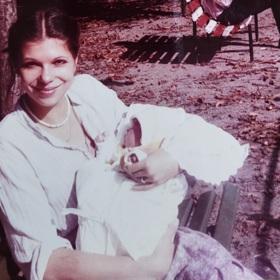 Jiřina zvládla těhotenství i porod syna Dalibora sama - manžel byl v té době pracovně v Německu.