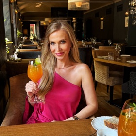 Mimo Prahu, v rodném Bruntálu, je Michaela Ochotská velice spokojená.  