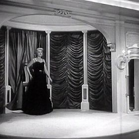 snímek z filmu Okouzlená