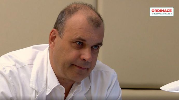 Čestmír Mázl dělá televizním divákům radost už dvacet let a stal se nedílnou součástí Ordinace. 