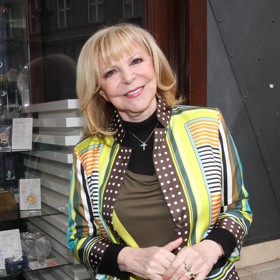 Hanka Zagorová nás opustila v roce 2022.