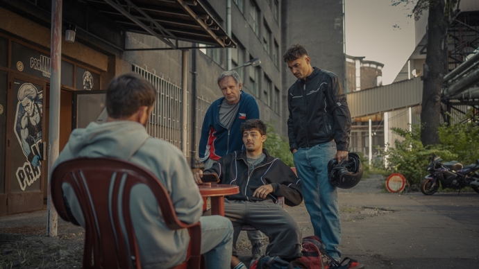 Bývalého šampiona čeká životní zápas. Ve filmu Bojovník si zahraje jeden z nejúspěšnějších českých interpretů Calin i hvězdy MMA 