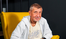 Babiš překvapil fanoušky. Pochlubil se půvabnou dcerou Vivien 