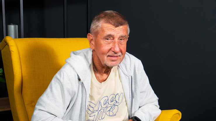 extra host Andrej Babiš 02