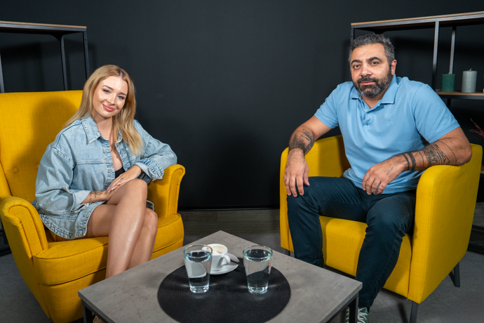 Nicole Šáchová v pořadu eXtra Host hodnotí novou řadu Zrádců.