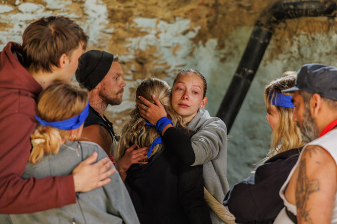 Veve opět musí do duelu.