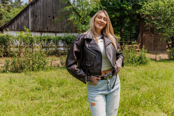 Kundosaki se zhroutila. 