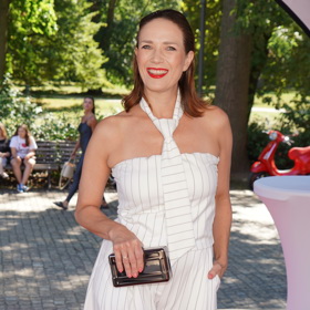 ...a to ani na holý krk.