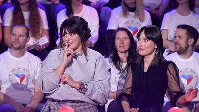 FOTO: Ewa Farna a Tereza Ramba v show Máme rádi Česko.