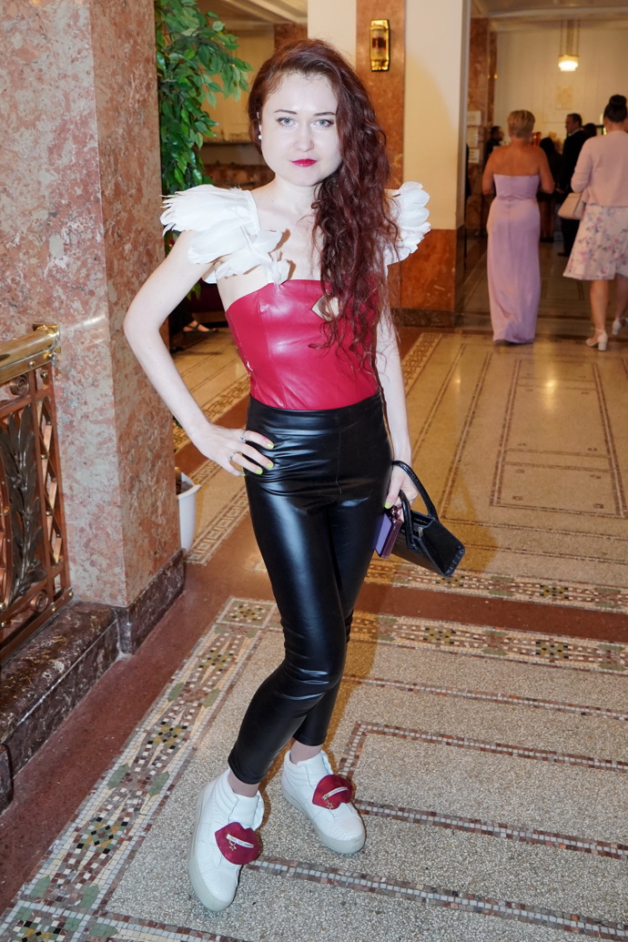 Eva Toulová.