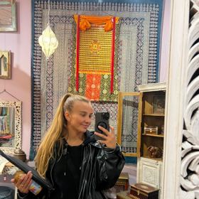 Tereza Kopecká je mentorka pro ženy, jogínka či DJ.