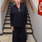 Jitka nakonec vytouženou brož dostala od svého partnera k narozeninám. 