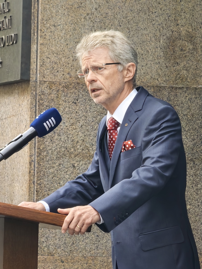 Miloš Vystrčil na vzpomínkové akci 21. srpna.