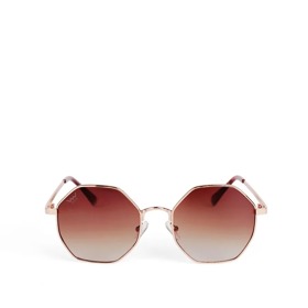 Podobně jako Jana Švandová můžete nasadit sluneční brýle se zabarvenými skly. Tyto korespondují s barvami výšivek a jsou od značky VUCH v ceně 499 Kč.