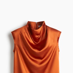 Saténový top s vodopádovým límcem, H&M, 979 Kč