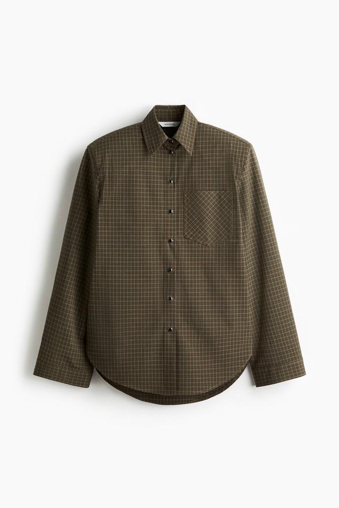 Košile s ramenními vycpávkami, H&M, 1 239 Kč